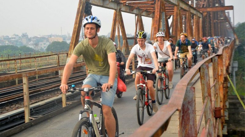 Beyond the City Walls: The Definitive Guide to a Bat Trang Village E-Bike Tour